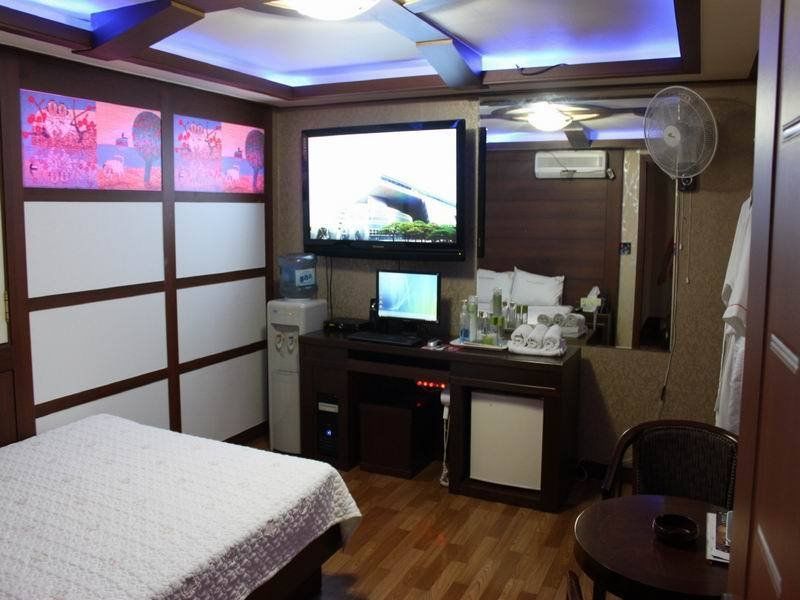 Picasso Motel Jongno Szöul Kültér fotó